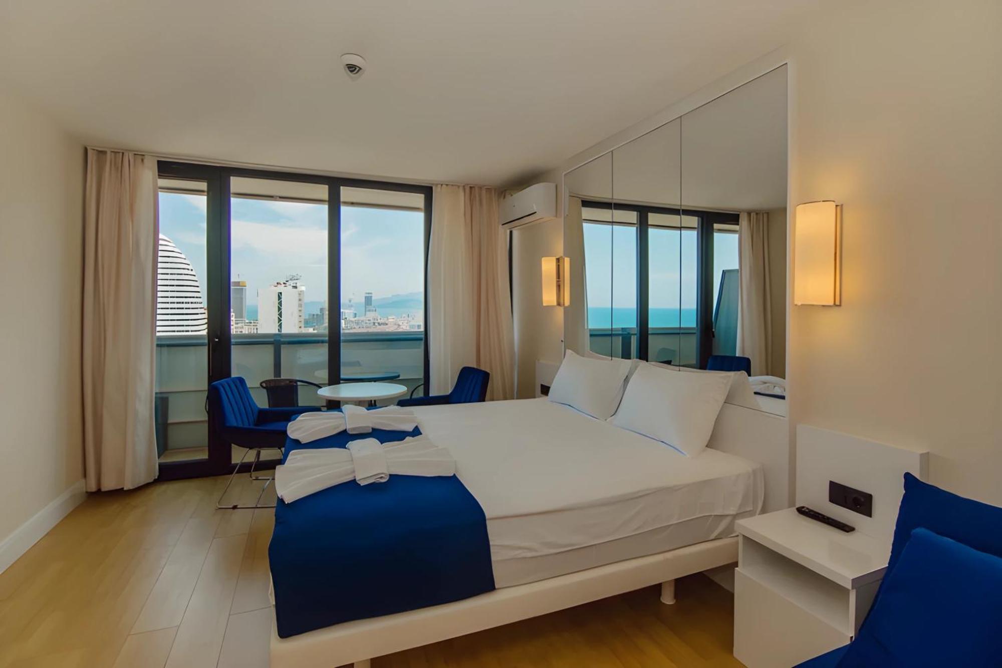 Suites Orbi City Aparthotel Батуми Экстерьер фото